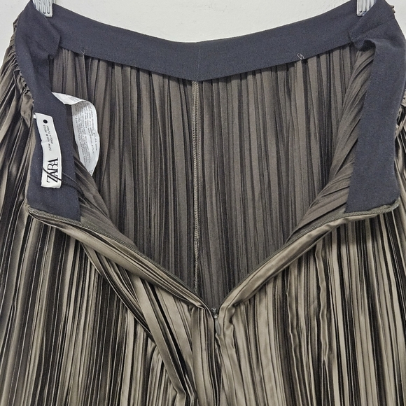 97 ZARA PLEATED JAQUARD PANTS WOMEN'S SIZE MEDIUM - Picture 4 of 5